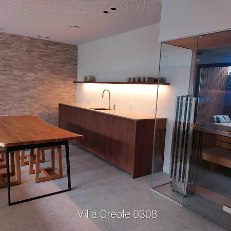 Creole 0308 Luxe Met Verwarmd Zwembad Jachthaven Apartment *